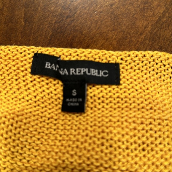 Banana Republic Sweater Tank - Picture 5 of 6